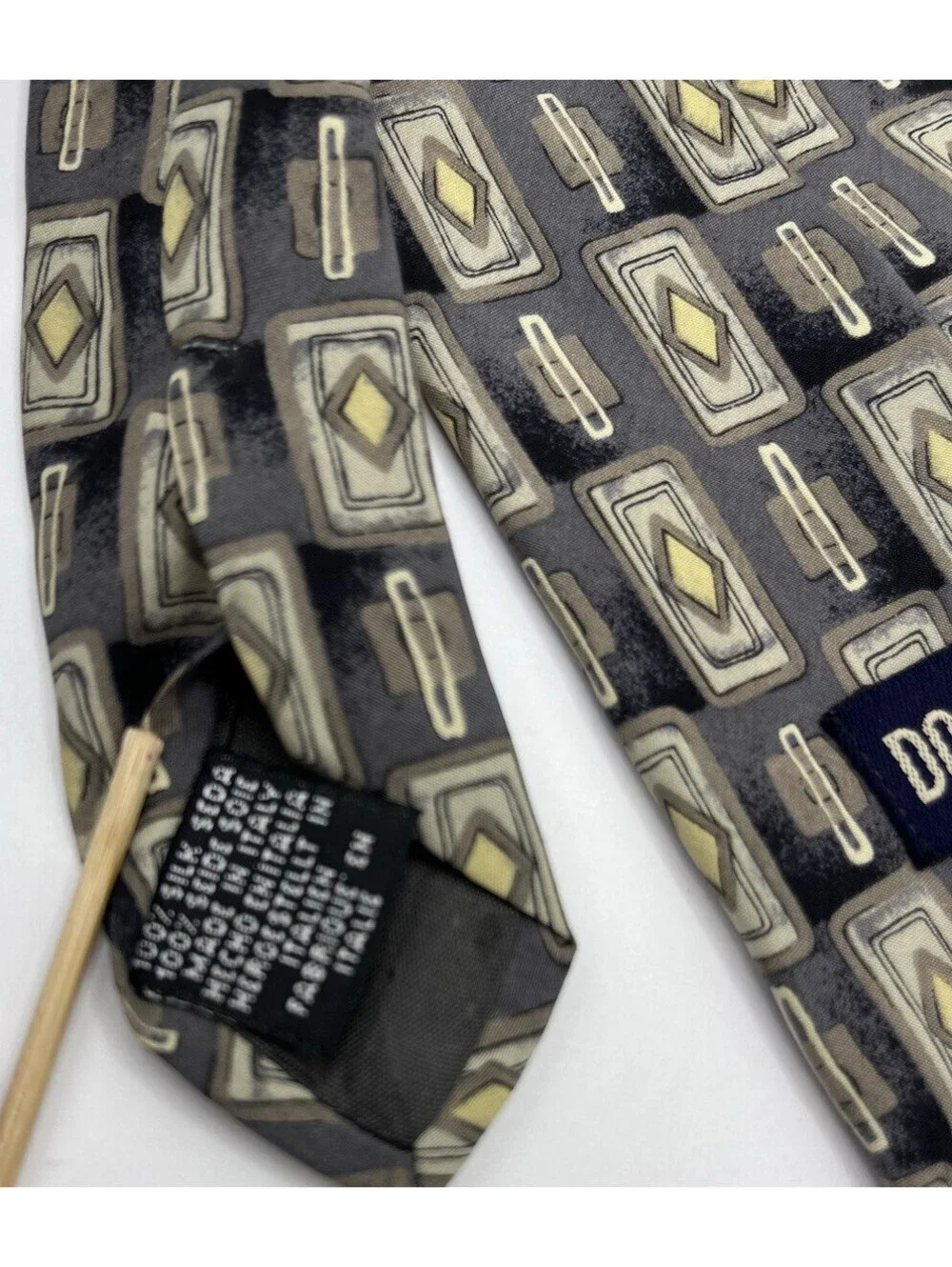 Dockers Khaki Tie grey cream Geo Classic  3.5
